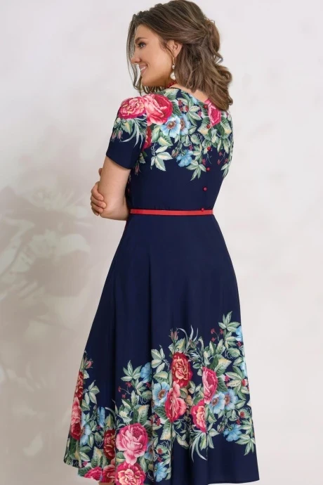 Vittoria Queen 8833