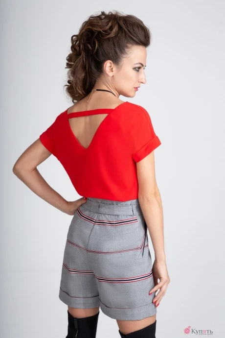 ElPaiz 433 серый с красной полосой + блузка красная