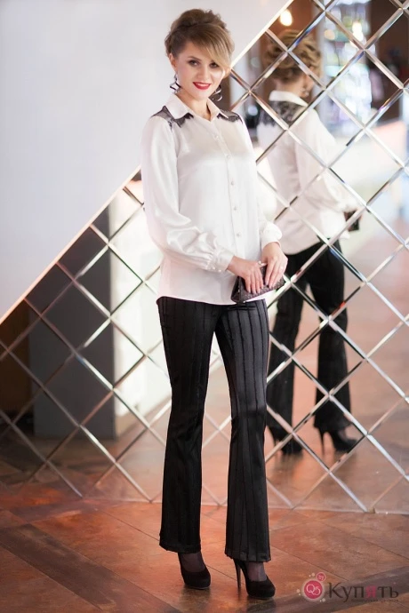 Блузка Euro-moda 250 молочный с черным кружевом #1