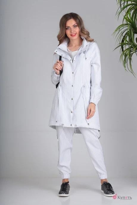 SandyNa 13700