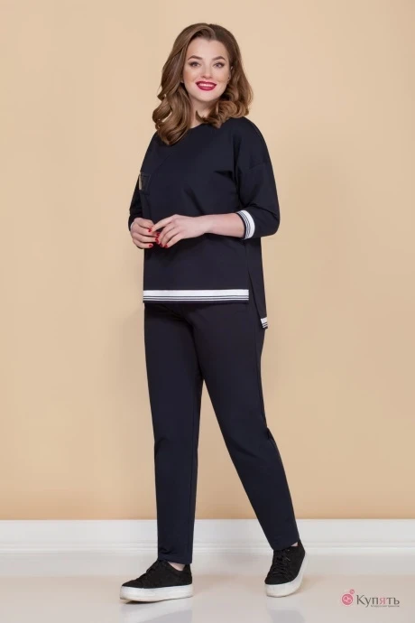 Медея и К 2057