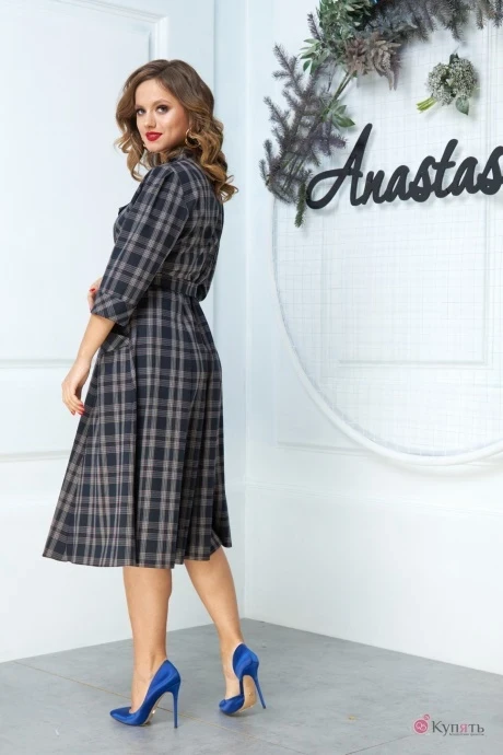 Anastasia 527