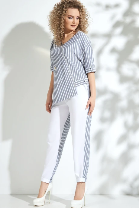 Брючный костюм Euromoda 335-1 серо-синий+белый #1