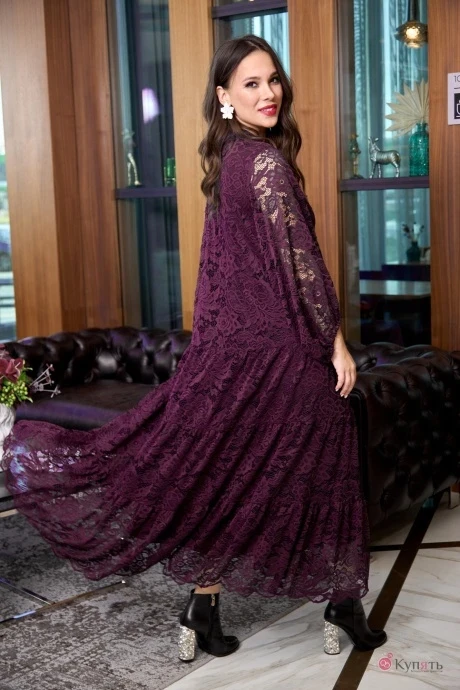 Anastasia 713
