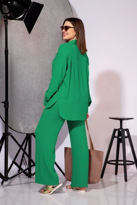 Anastasia 799