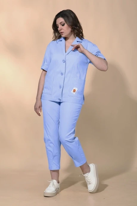 Брючный костюм Vilena Fashion 723А светло-голубой двойка #1