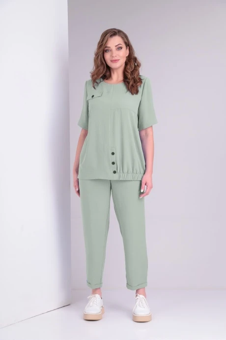 Брючный костюм Vilena Fashion 804 бледный зеленый #1