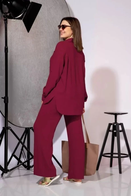 Anastasia 799