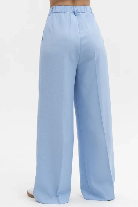 Ivera Collection 2052