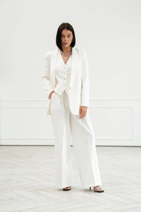 Ivera Collection 3037L