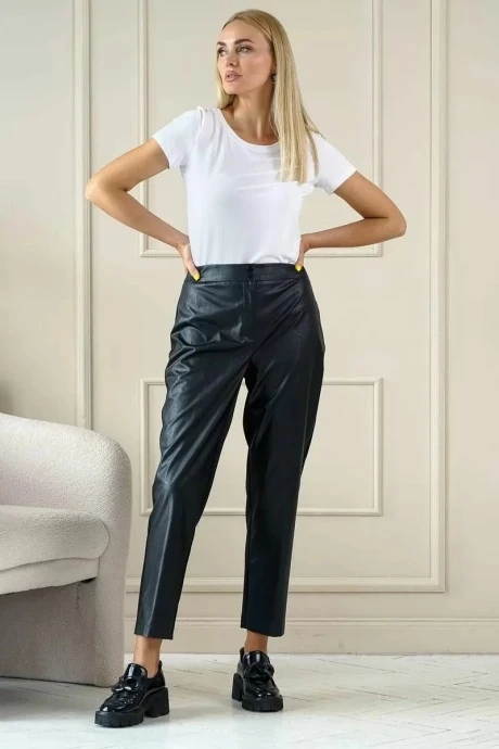ALANI COLLECTION 1942