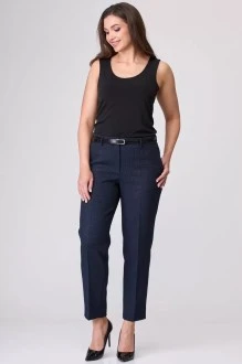 Брюки БелЭльСтиль 586 черно-синяя клетка