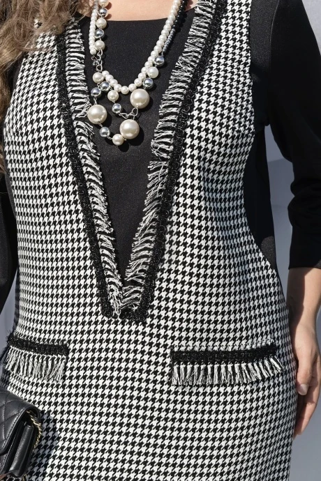 Vittoria Queen 20153