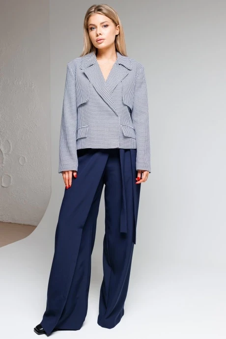 AmberaStyle 2050