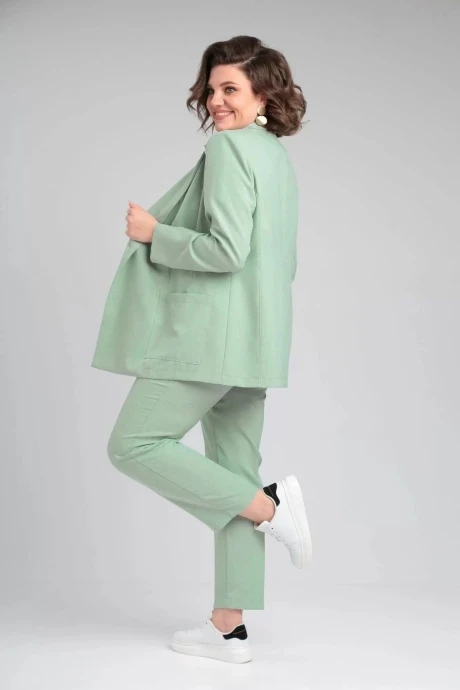 Anastasia Mak 1175