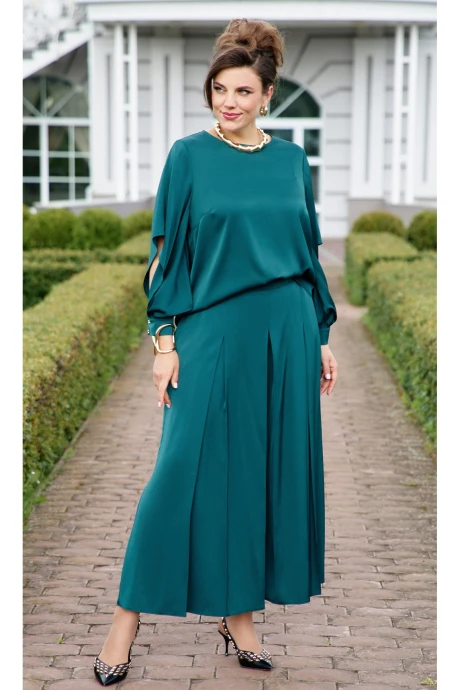 Юбочный костюм Vittoria Queen 26683 темно-синий #1