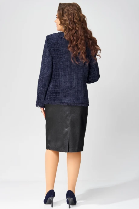 FITA 4053