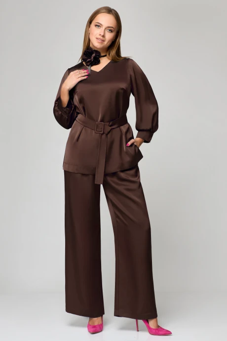 Брючный костюм Мишель Стиль 1160-1 горький шоколад двойка #1