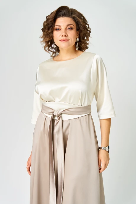 Anastasia Mak 1229