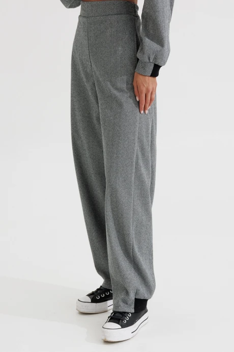 V&N Fashion 1102