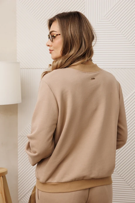 Anastasia 1317
