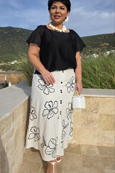 Vittoria Queen 28193бл