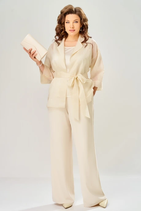 FITA 4232