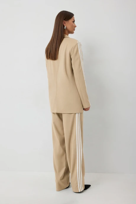 V&N Fashion 1051