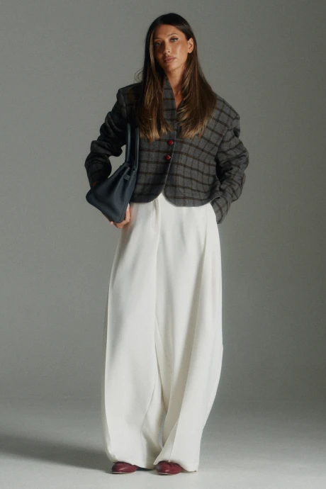 ANNETE A5681