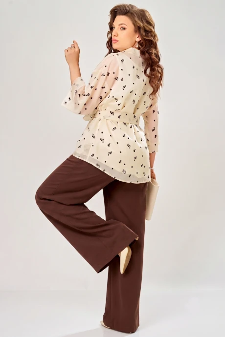 FITA 4235