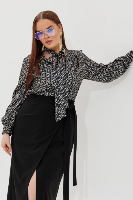 Anastasia Mak 1329